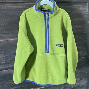 Patagonia Boys Synchilla Pullover Fleece Jacket. Size 8 Small. Green & Blue.